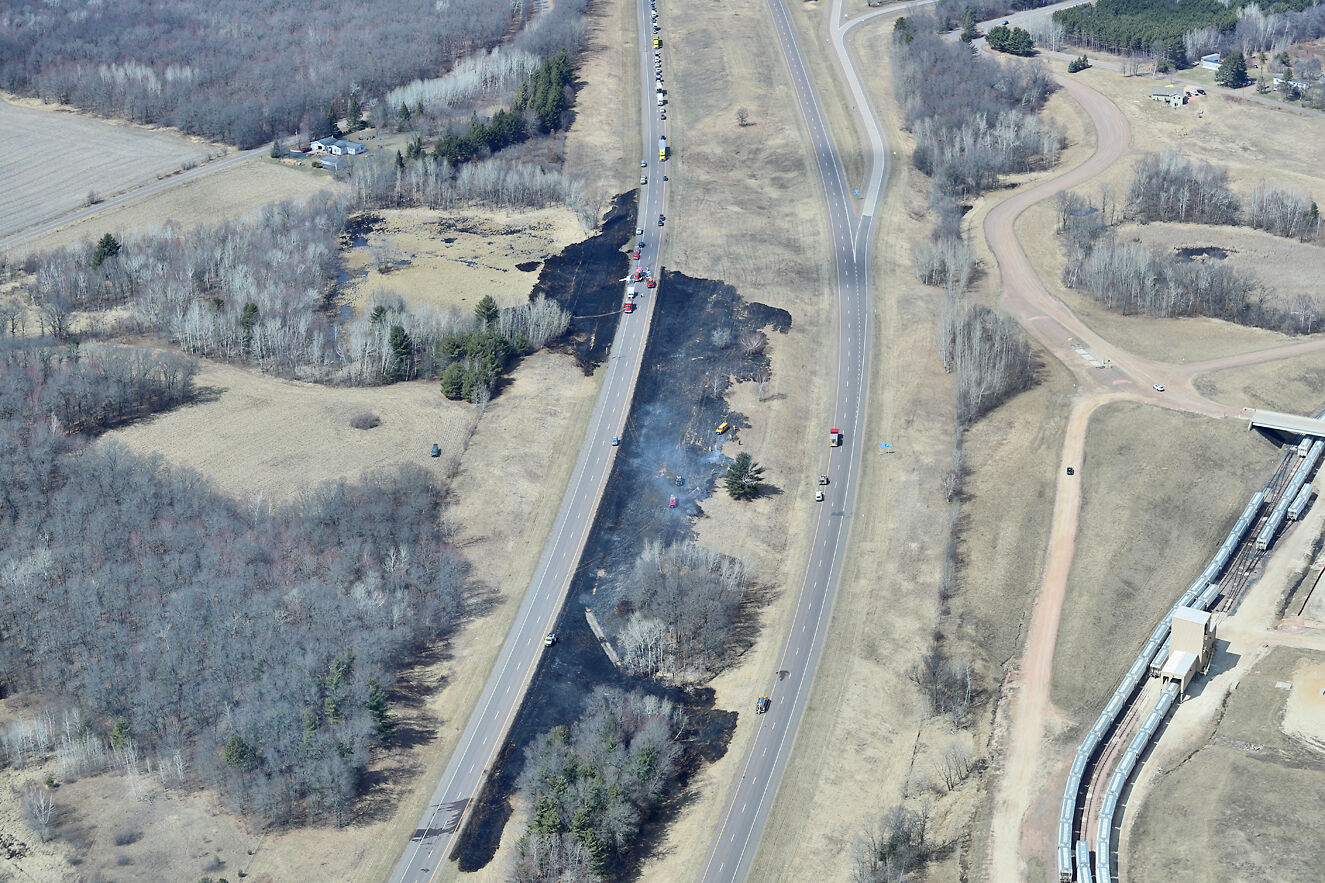 Hwy53FireDNR.jpg